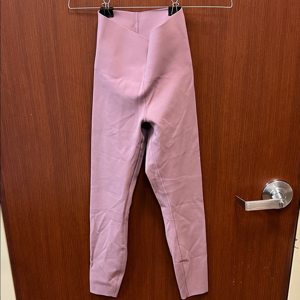 lululemon Glow Up Tight 25